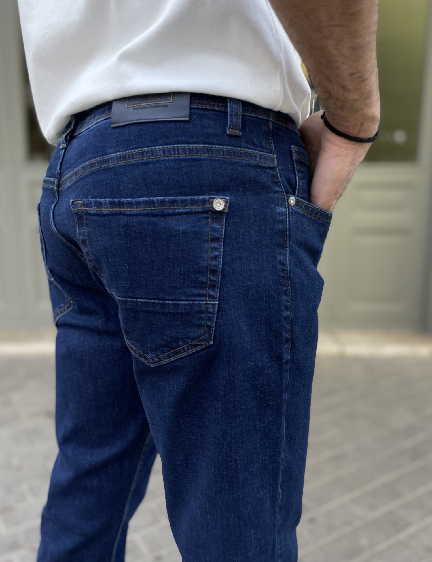 Ανδρικό μπλε σκούρο τζιν ελαστικό σε ίσια γραμμή LC17608 φωτογραφία